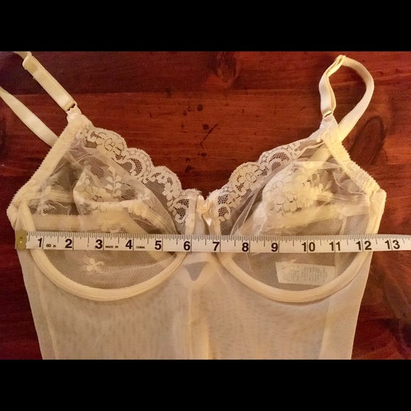 Vtg OLGA TEDDIE Sheer Lace French High Cut 36C 556 - Picture 5 of 8